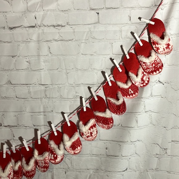 Pier 1 Imports Countdown Garland - Picture 3 of 7